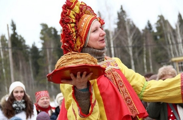 Масленица-2016: главне традиције и лепе честитке