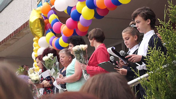 Лепе честитке на дипломирању 2017. године за 9. и 11. разред