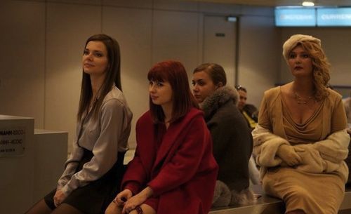 Руска романтична комедија, списак - Клоуси