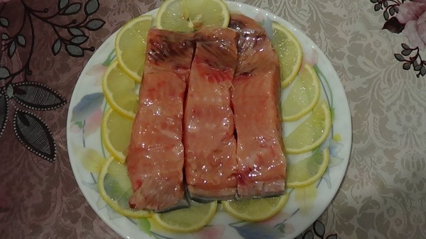 Како одабрати лососе у саламури: рецепти